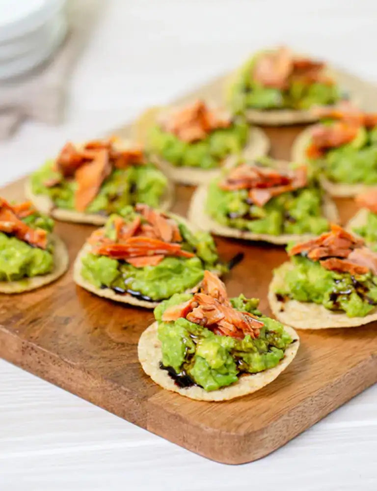 Avocado & Smoked salmon on chips appetizer