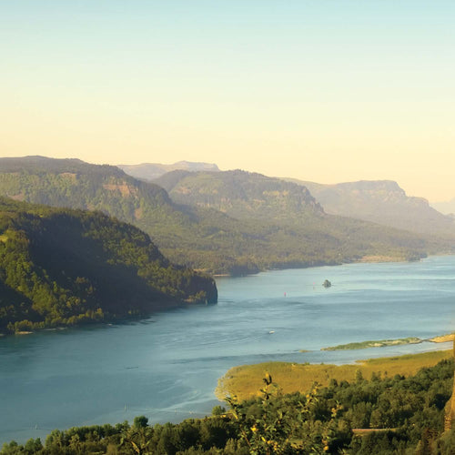 Scenic View of the Columbia River | Fresh & Wild | SeaBear Smokehouse